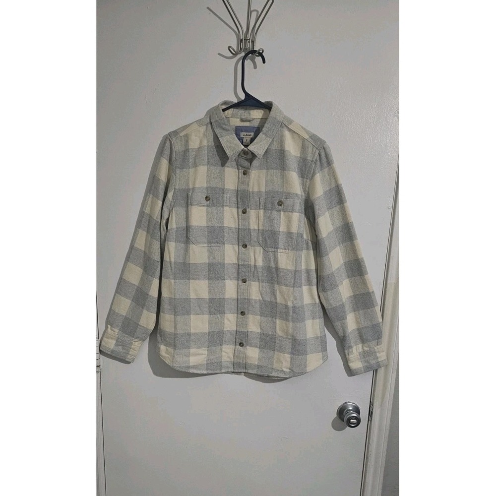 L.L. Bean Plaid Flannel Button Down Shirt Size Medium Ivory Blue‎ Preppy Soft